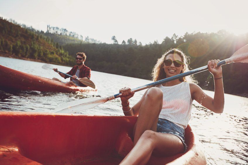 iStock_88165063_SMALL-848×565-960w water activities lake george ny